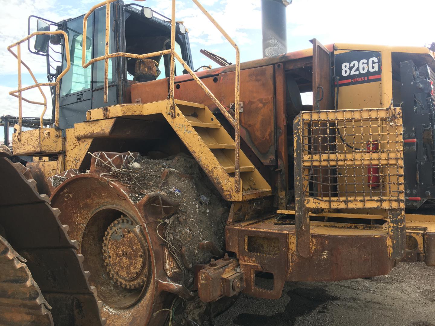 ./imagenes/INVOICE/2019/16853/COMPACTADOR PATA DE CABRA  CAT 826G (20).JPG